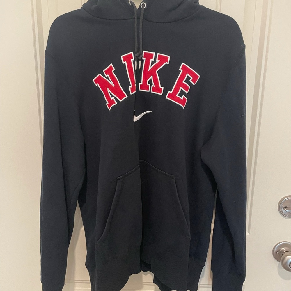 Size large Nike hoodie